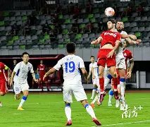 咏梅拒让员,工修改照片,追求真实,超凡国际电子,超凡国际电子平台,超凡国际电子官网,超凡国际电子