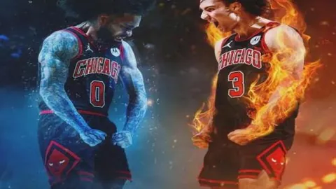 “[图]利物浦与曼联惊险战平，阿玛德挺身而出，积分榜领先优势达6分”